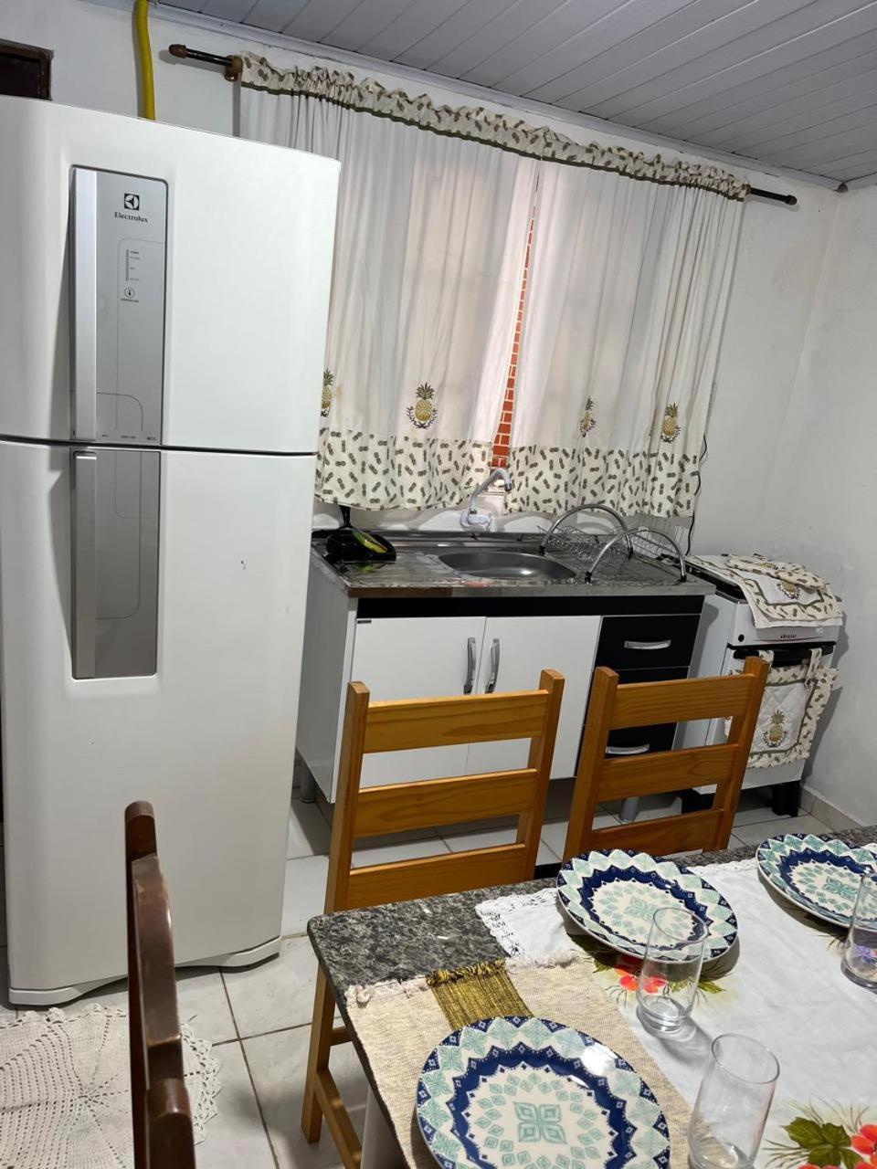Casa De -500 Metros Da Porto Novo Holiday home